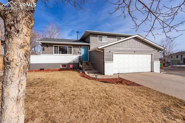 Pueblo, CO 81001,2 Armstrong LN