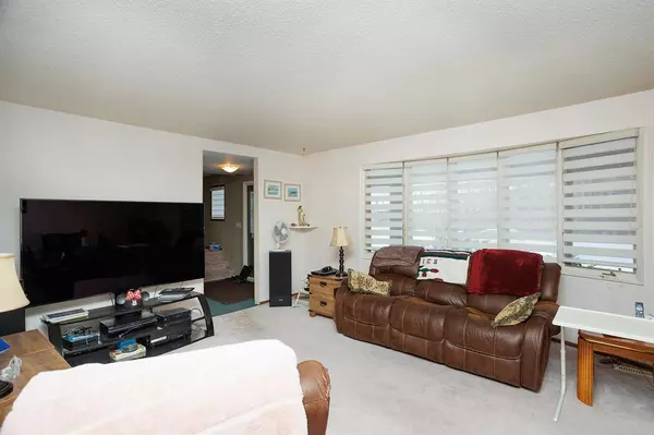 Red Deer, AB T4P 1T3,11 Oyen CRES