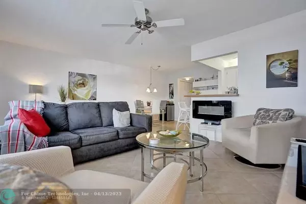 Deerfield Beach, FL 33442,143 Oakridge J  #143