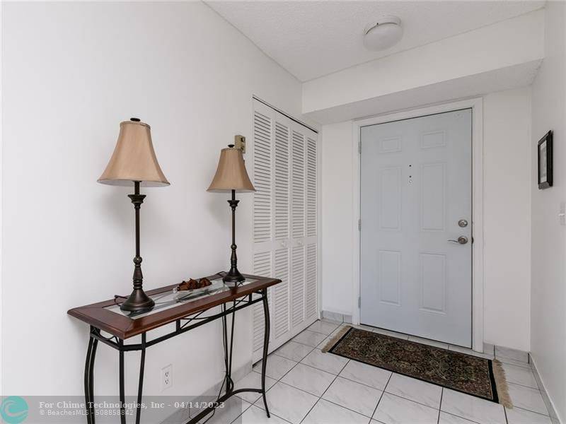 Dania Beach, FL 33004,190 SE 5 avenue  #506