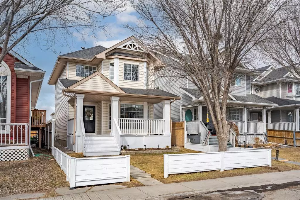 Calgary, AB T3J 3M1,38 Martinridge CRES NE