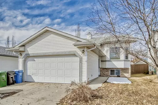 Calgary, AB T3K4J7,244 Coverdale CT NE