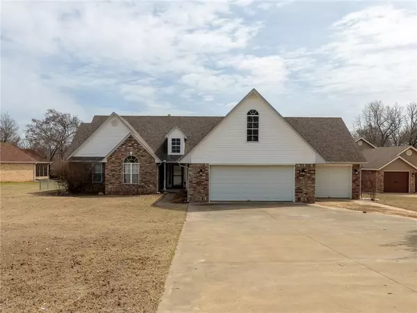 Eufaula, OK 74432,15 Cedar Ridge Road