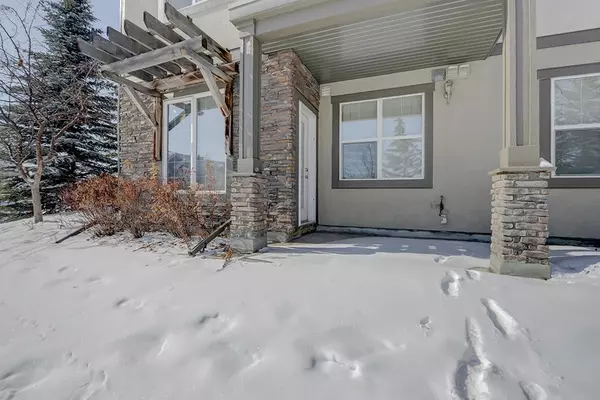 Calgary, AB T2Z 4Z2,37 Prestwick DR SE #111