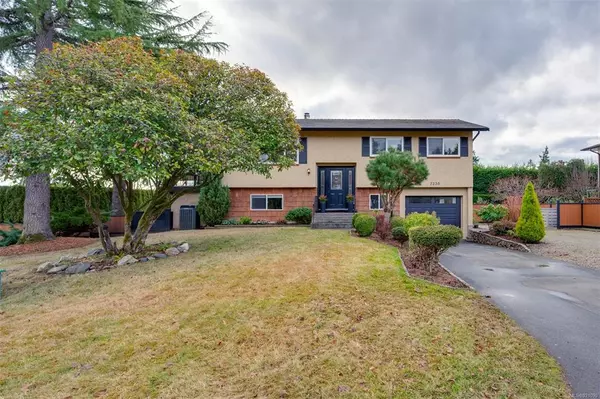 Central Saanich, BC V8M 1J9,7238 Early Pl