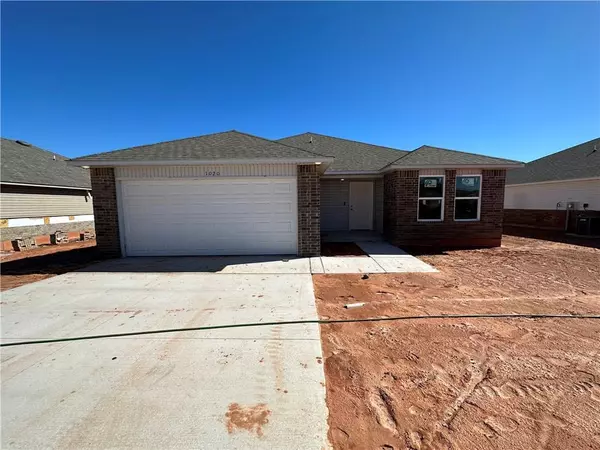 1020 S Colt Lane, Mustang, OK 73064