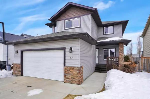 Blackfalds, AB T4M 0B9,35 Charlton AVE