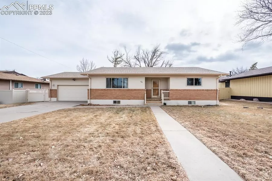 64 Cornell CIR, Pueblo, CO 81005