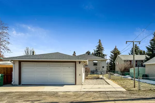 Calgary, AB T2E 5M5,1239 Richland RD NE