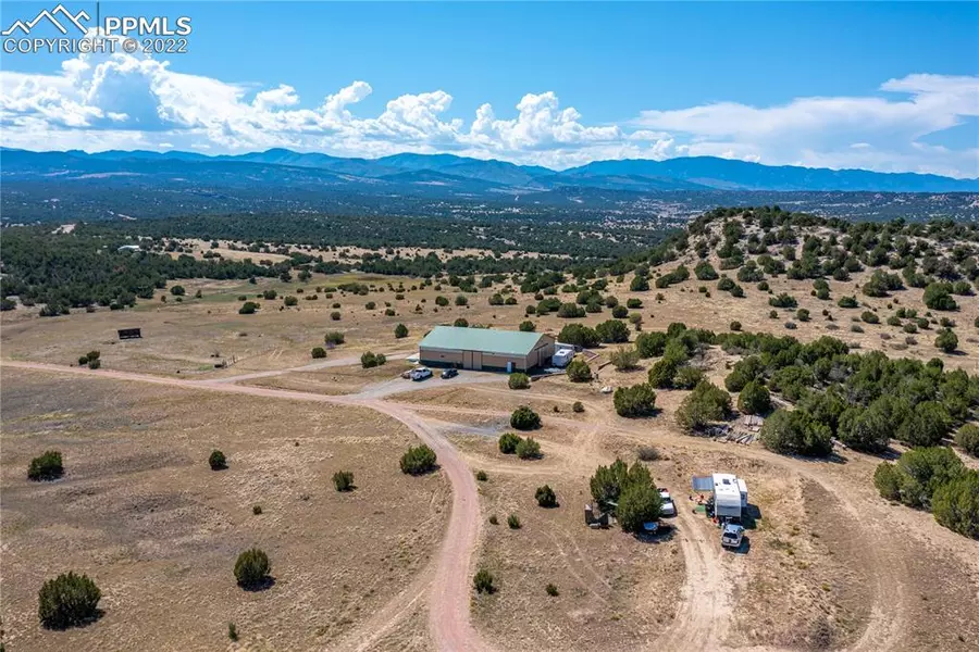 7825 Soda Creek RD, Pueblo, CO 81005