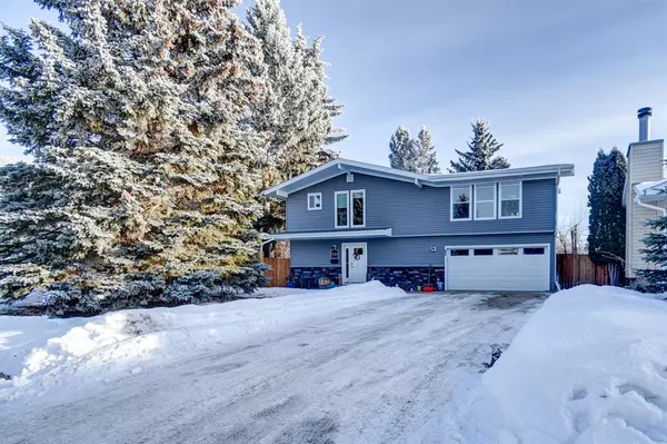 Red Deer, AB T4N 0E2,13 Sutton Close