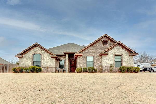 8917 Ravenswood Road, Granbury, TX 76049