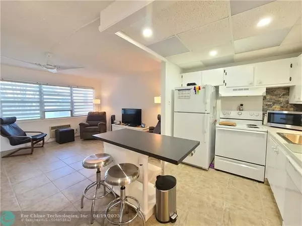 Deerfield Beach, FL 33442,235 Tilford L  #235