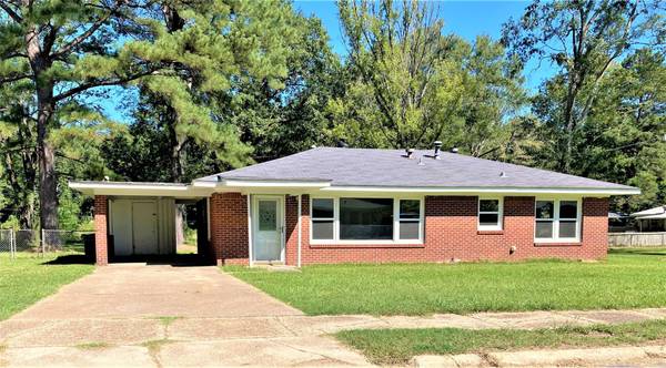 603 7th Street SE, Springhill, LA 71075