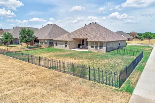 Granbury, TX 76049,3301 Ferry Boat Lane