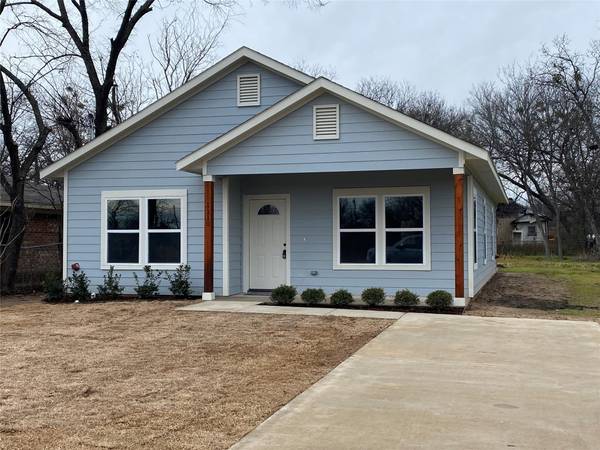 1110 E 11th Avenue, Corsicana, TX 75110