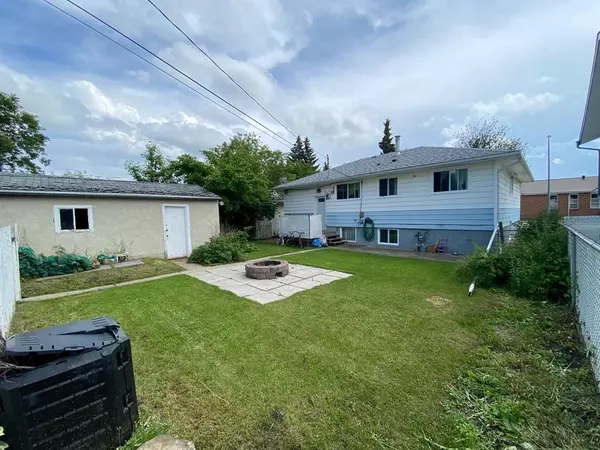 Ponoka, AB T4J1G5,5112 57 AVE