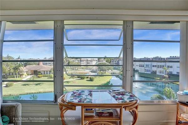 3406 NW 49th Ave #611,  Lauderdale Lakes,  FL 33319