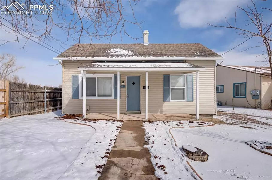 627 Bellevue PL, Pueblo, CO 81004