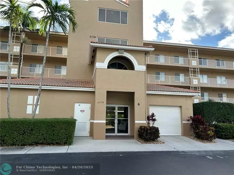 Boynton Beach, FL 33437,5778 Crystal Shores Dr  #207