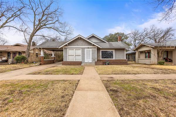 206 Bellevue Drive, Cleburne, TX 76033