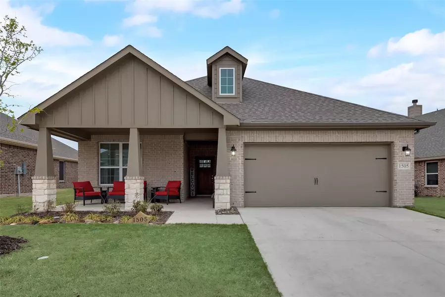 1505 Sidewinder Trail, Weatherford, TX 76087