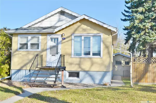 941 MCINTOSH STREET, Regina, SK S4T 5B6