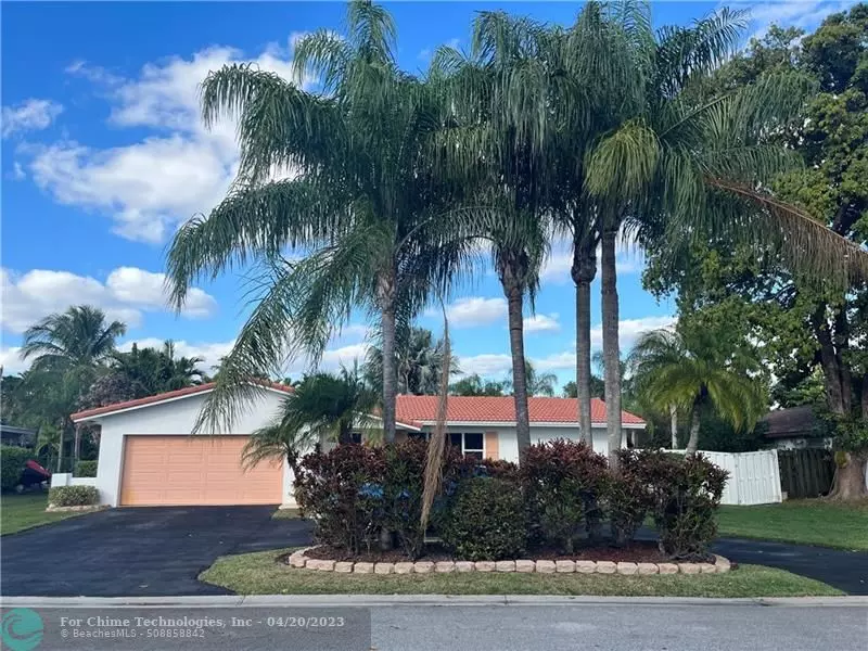 10611 NW 43rd Ct, Coral Springs, FL 33065