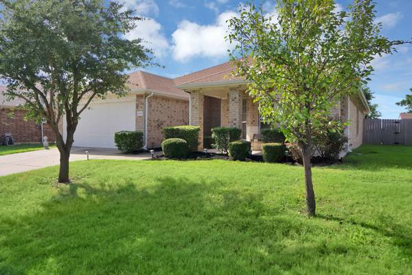 2721 Redwood Street, Royse City, TX 75189