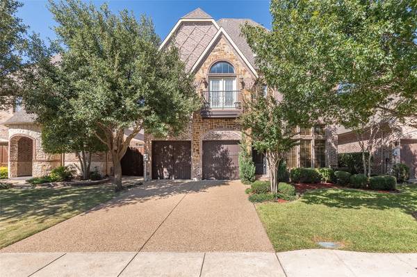 28 Secluded Pond Drive, Frisco, TX 75034