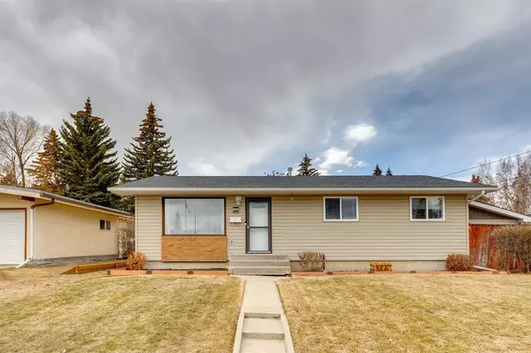 Calgary, AB T2J 0Z4,609 Agate CRES SE