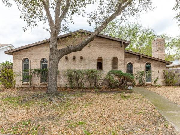 2917 Ripplewood Drive, Garland, TX 75044