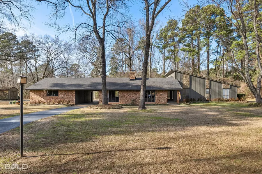 413 Sleepy Hollow Road, Shreveport, LA 71115