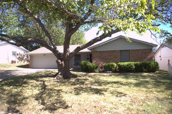 536 SW mound Road, Burleson, TX 76028