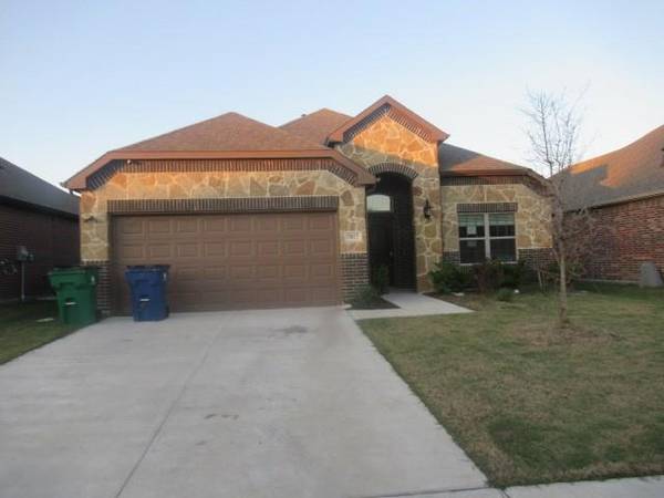 7817 Cottonwood Drive, Greenville, TX 75402