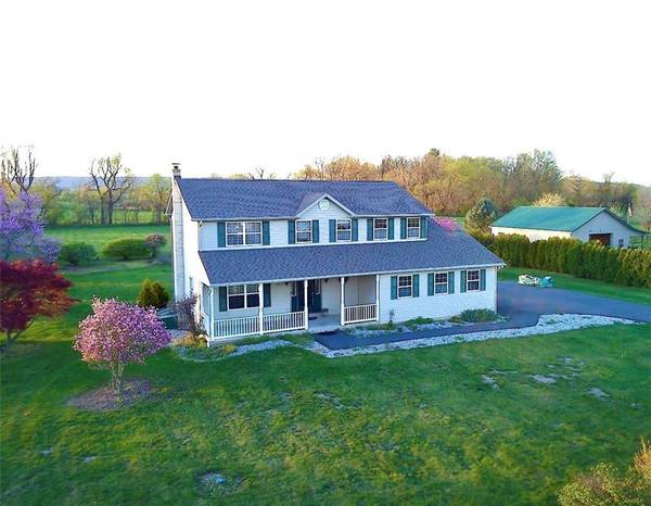 1033 Miller Road, Plainfield Twp, PA 18064