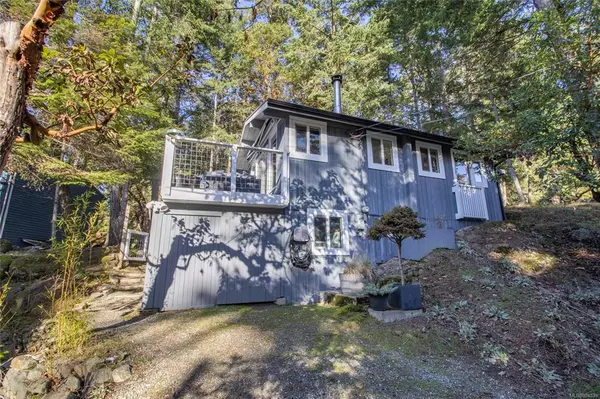 Pender Island, BC V0N 2M2,38214 Schooner Way