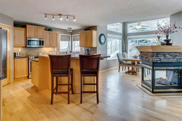 Calgary, AB T3H4J8,7812 Springbank WAY SW