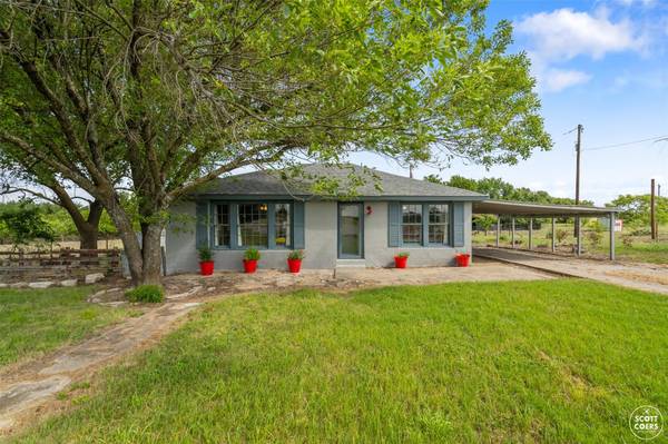 7403 Hwy 67-377, Blanket, TX 76432