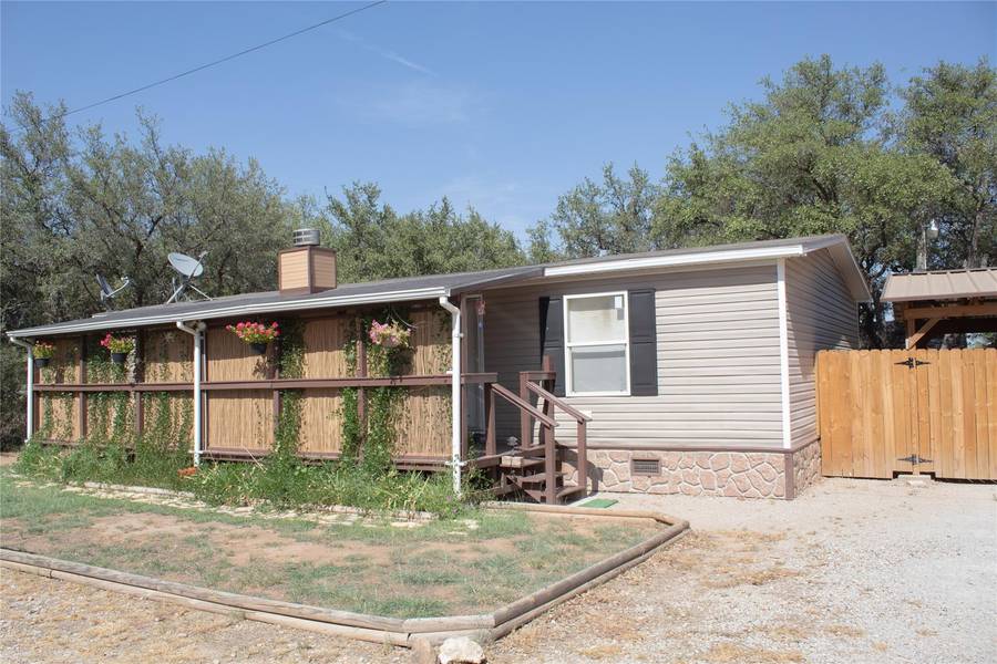 6711 County Road 468, Brownwood, TX 76801