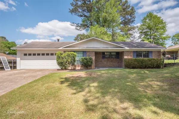 Shreveport, LA 71118,2204 Crabapple Drive