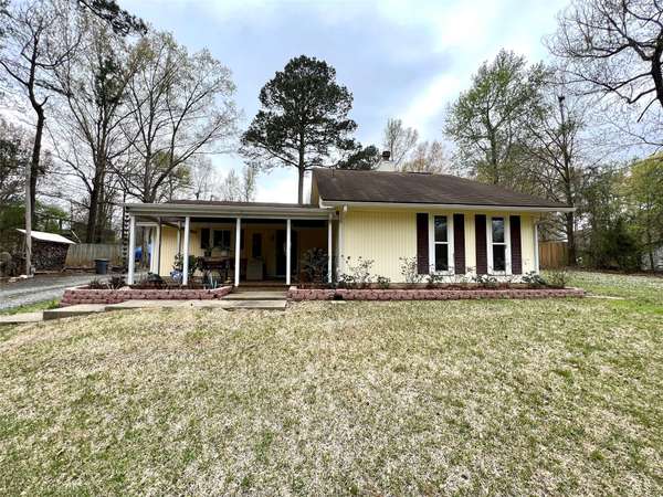 2163 Twin Lake Drive, Benton, LA 71006