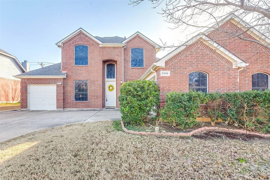 2306 Galway Drive, Mansfield, TX 76063