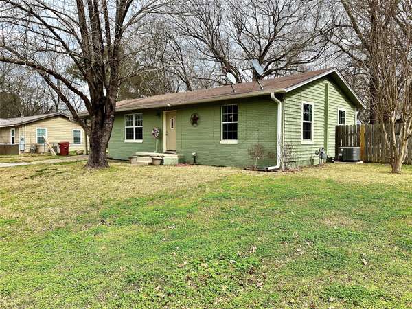 1180 Clay, Canton, TX 75103