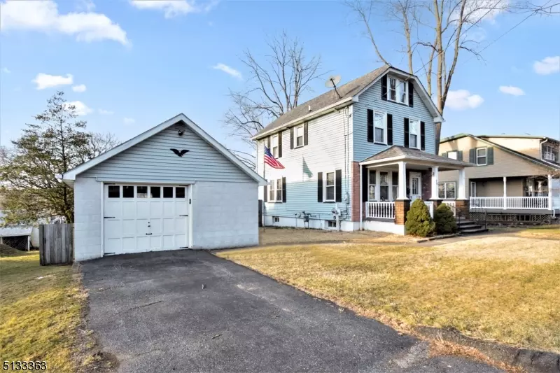 15 Victory Avenue, Pohatcong Twp., NJ 08865