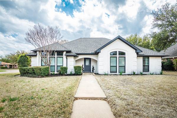 698 Wisteria Drive, Keller, TX 76248