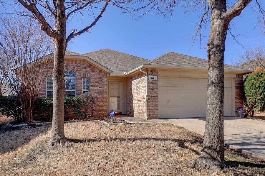 11621 Turkey Creek Drive, Fort Worth, TX 76244