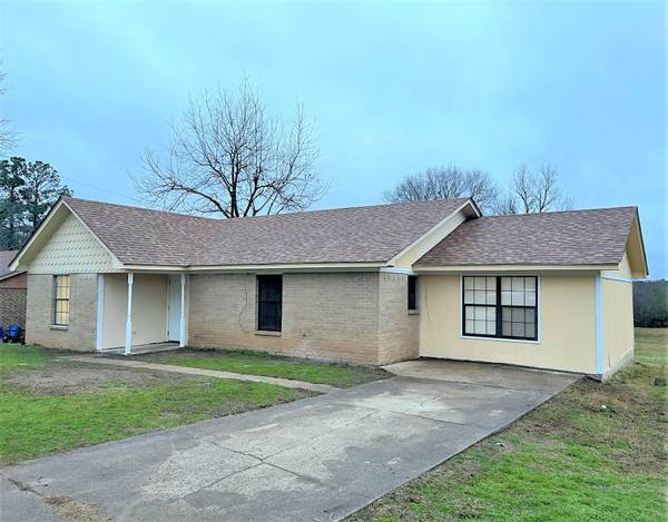 814 Overstreet Circle, Crockett, TX 75835