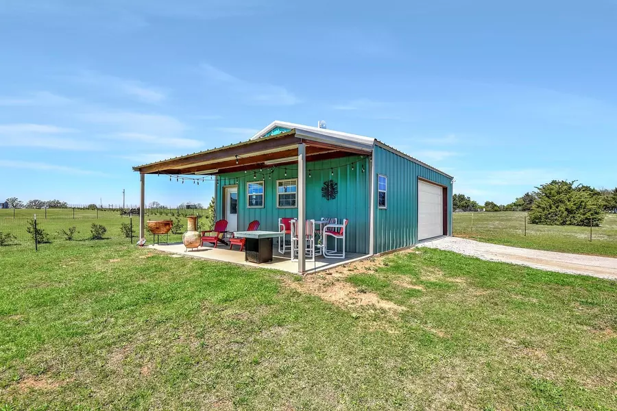 225 Ed Dutton Road, Pottsboro, TX 75076