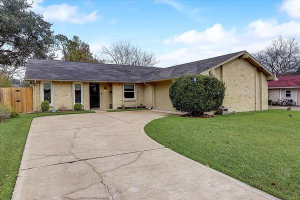 5014 Overcrest Drive, Garland, TX 75043